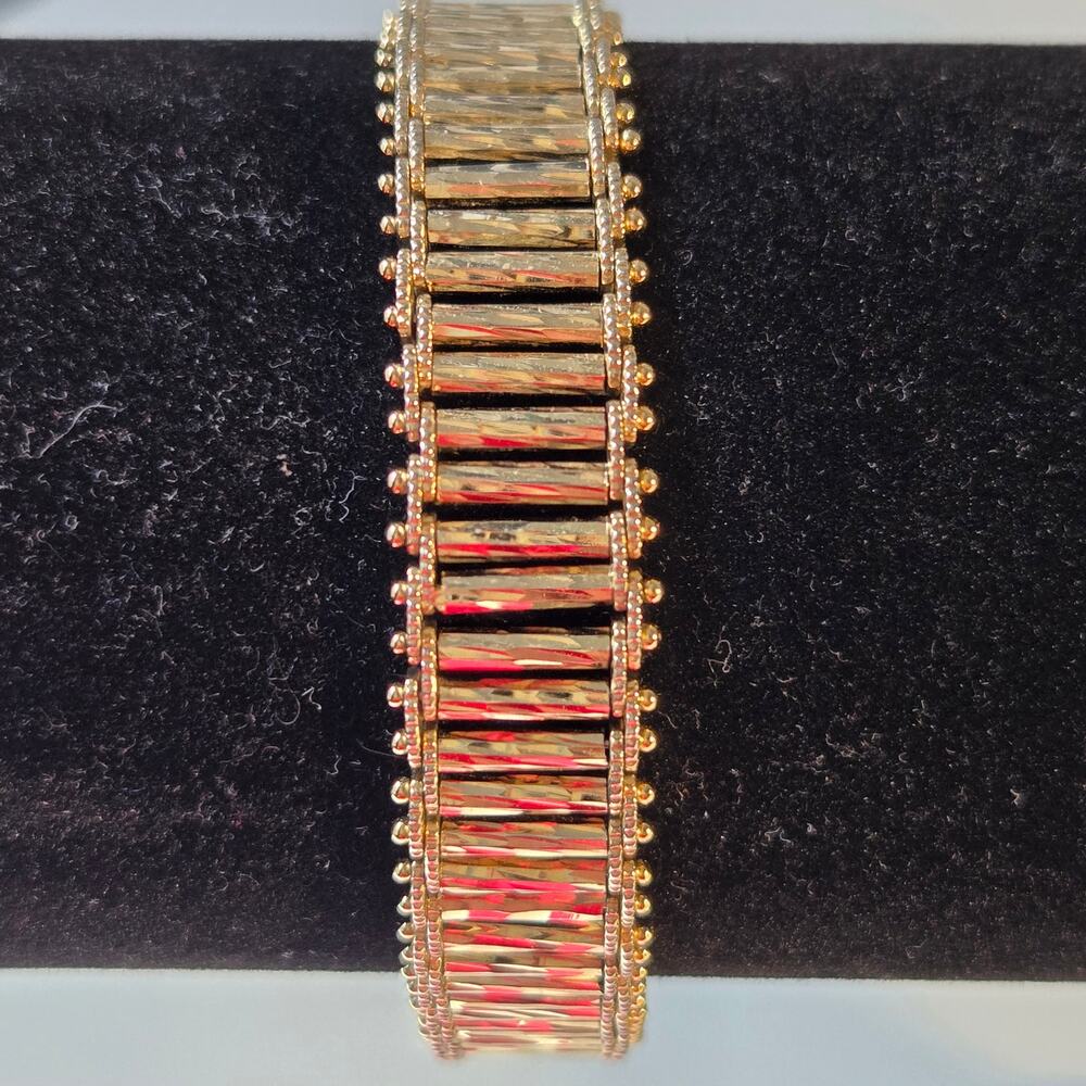 Vintage Women's Etched Gold Tone Ladder Link Tank Tread Bracelet 7"